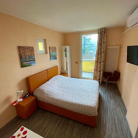 Montebello Bed & Breakfast